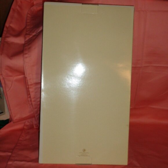 FRANKLIN MINT PRINCESS GRACE KELLY ARRIVAL IN MONACO ENSEMBLE-NEW IN BOX- - Picture 5 of 5